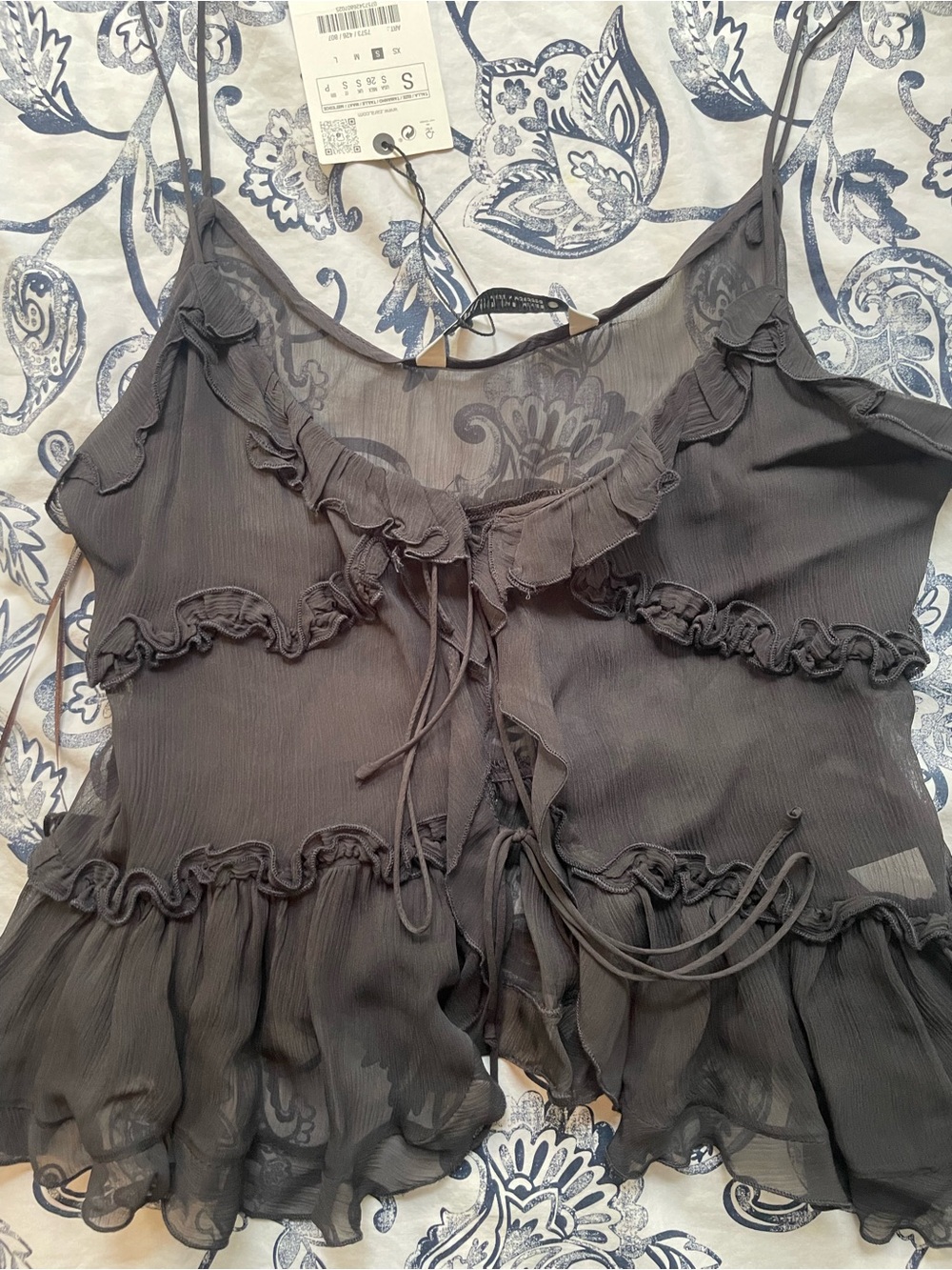ZARA Semi-Sheer Ruffle Top - Picture 4 of 6